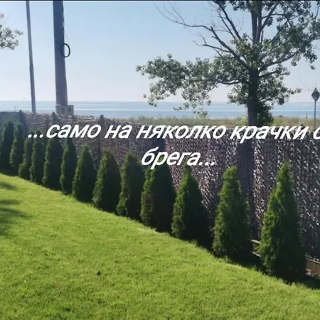 'аз и морето' Крапец