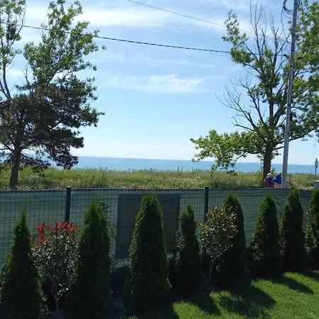 Holiday home 'аз и морето' Krapets (Dobrich)