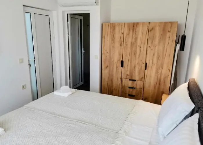 'аз и морето' Krapets (Dobrich)