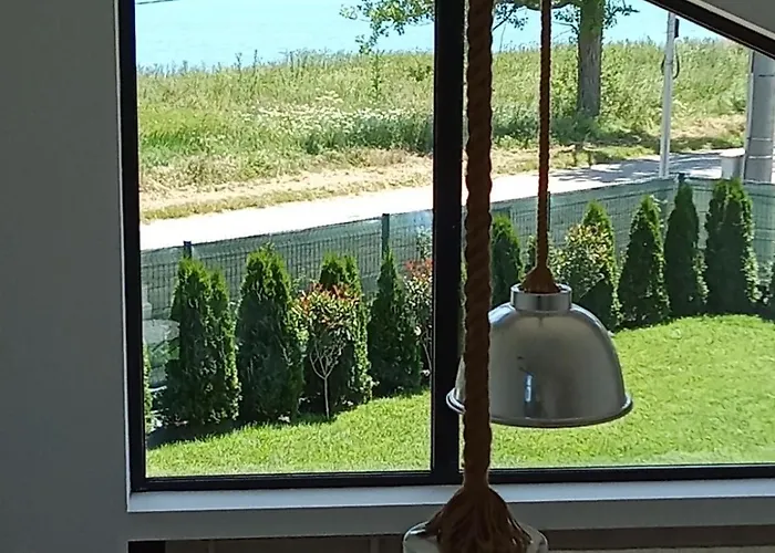 'аз и морето'